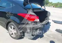 2013 Hyundai Elantra фото