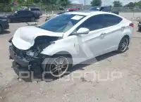 2013 Hyundai Elantra фото