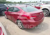 2013 Hyundai Elantra photo