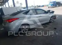 2013 Hyundai Elantra photo