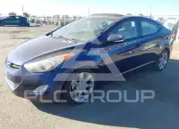 2013 Hyundai Elantra photo