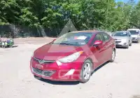 2013 Hyundai Elantra photo