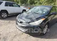 2013 Hyundai Elantra фото