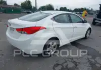 2013 Hyundai Elantra photo