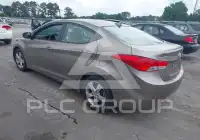 2013 Hyundai Elantra фото