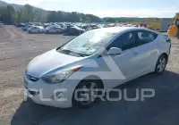 2013 Hyundai Elantra фото