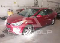 2013 Hyundai Elantra photo