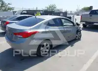 2013 Hyundai Elantra photo