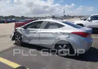 2013 Hyundai Elantra фото