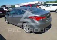2013 Hyundai Elantra photo