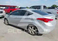 2013 Hyundai Elantra фото