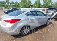 2013 Hyundai Elantra фото