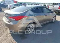 2013 Hyundai Elantra photo