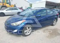 2013 Hyundai Elantra фото