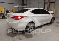 2013 Hyundai Elantra photo