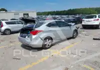 2013 Hyundai Elantra фото