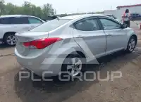 2013 Hyundai Elantra фото