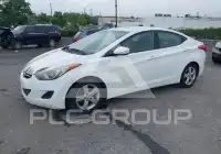 2013 Hyundai Elantra photo