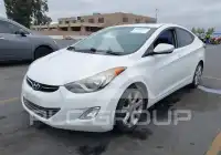 2013 Hyundai Elantra фото