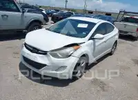 2013 Hyundai Elantra фото