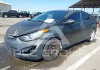 2013 Hyundai Elantra photo