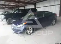 2013 Hyundai Elantra photo