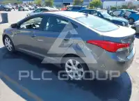 2013 Hyundai Elantra photo