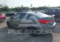 2013 Hyundai Elantra photo