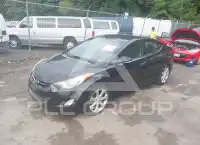2013 Hyundai Elantra фото