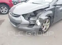 2013 Hyundai Elantra фото