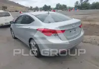 2013 Hyundai Elantra photo