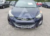 2013 Hyundai Elantra photo