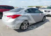 2013 Hyundai Elantra фото