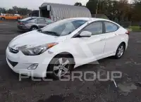 2013 Hyundai Elantra фото