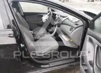 2013 Hyundai Elantra photo