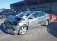 2013 Hyundai Elantra photo