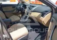 2013 Hyundai Elantra photo