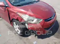 2013 Hyundai Elantra photo