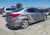 2013 Hyundai Elantra фото