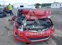 2013 Hyundai Elantra фото