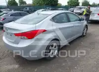 2013 Hyundai Elantra фото