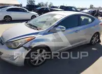 2013 Hyundai Elantra photo