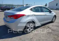 2013 Hyundai Elantra photo