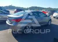 2013 Hyundai Elantra photo