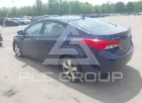 2013 Hyundai Elantra фото