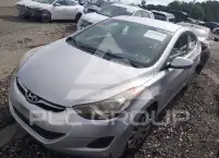 2013 Hyundai Elantra photo