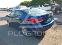 2013 Hyundai Elantra photo