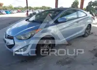2013 Hyundai Elantra фото
