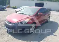 2013 Hyundai Elantra photo