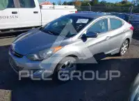 2013 Hyundai Elantra фото